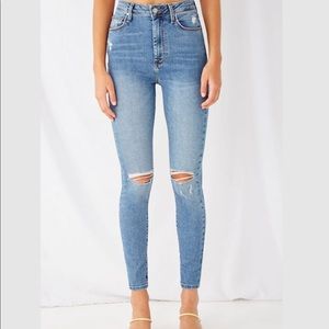 NEW Forever 21 distressed jeans